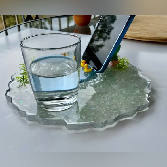 Kids Bedside Table Coaster and Phone Holder - Picture 7 of 8